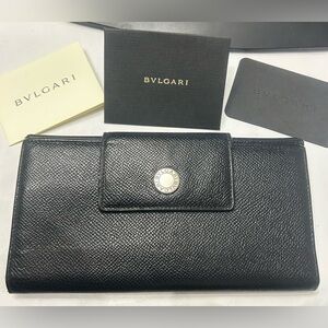 Bvlgari Long Trifold Black Leather Textured Wallet like new